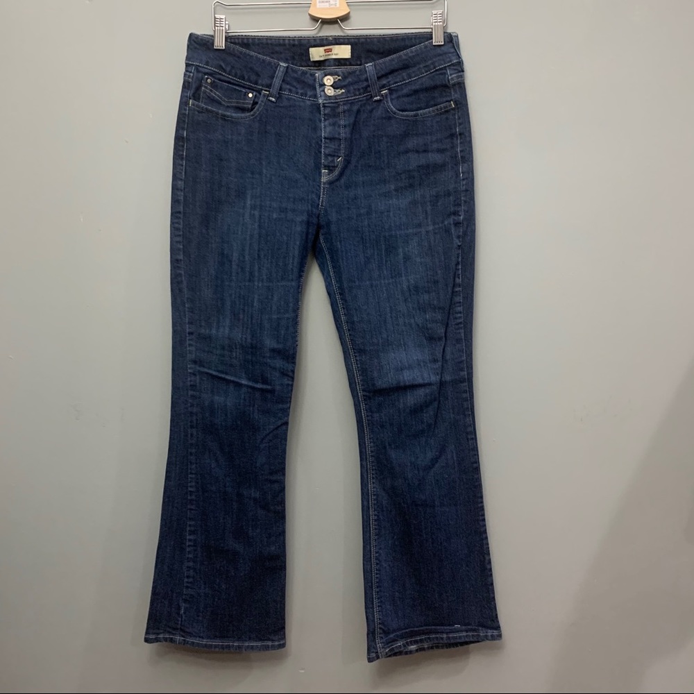 Levi’s 526 slender bootcut fit denim jeans